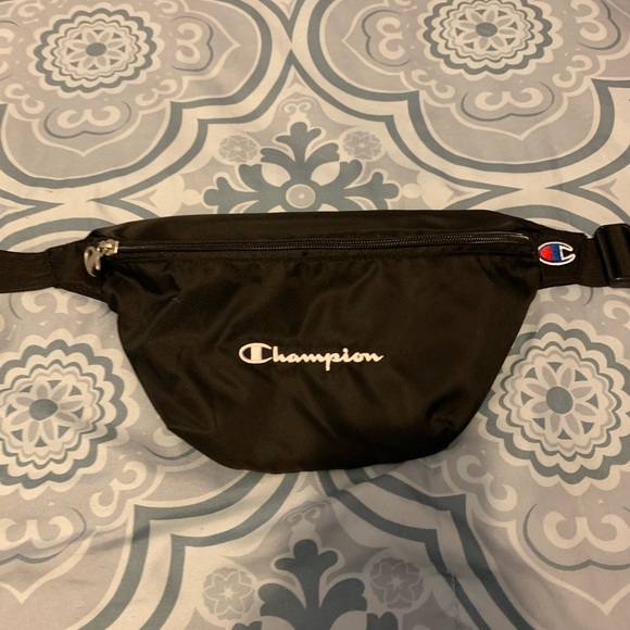 BLACK Champion Logo Waist Bag - Picture 2 of 3